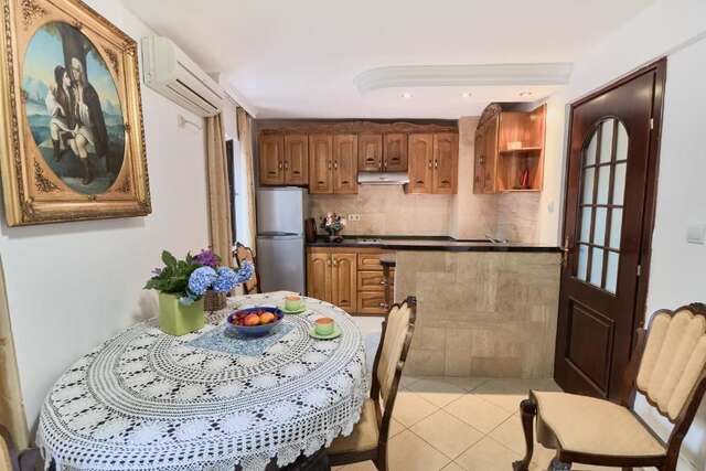 Апартаменты Apartments Renaissance Old town Будва-130