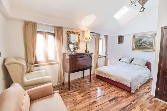 Апартаменты Apartments Renaissance Old town Будва-16