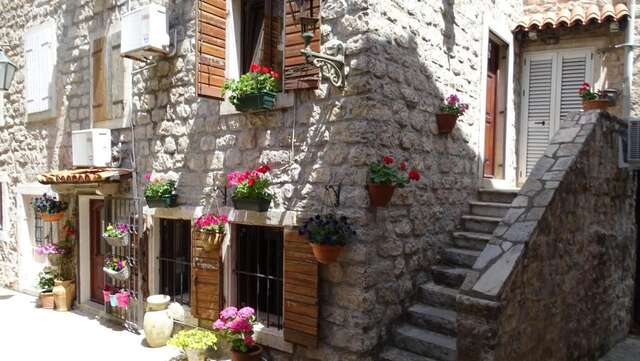 Апартаменты Apartments Renaissance Old town Будва-32