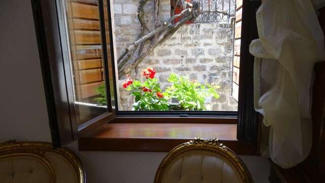 Апартаменты Apartments Renaissance Old town Будва-74